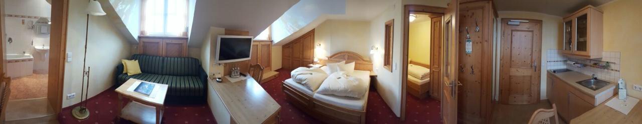 Landhotel Gruener Baum Westendorf  외부 사진